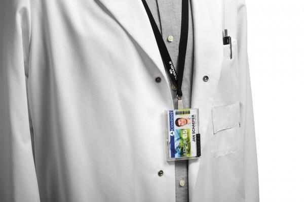 Durable Ovitek za magnetne kartice PUSHBOX