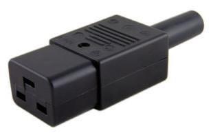 MicroConnect IEC napajalni adapter C19 vtič