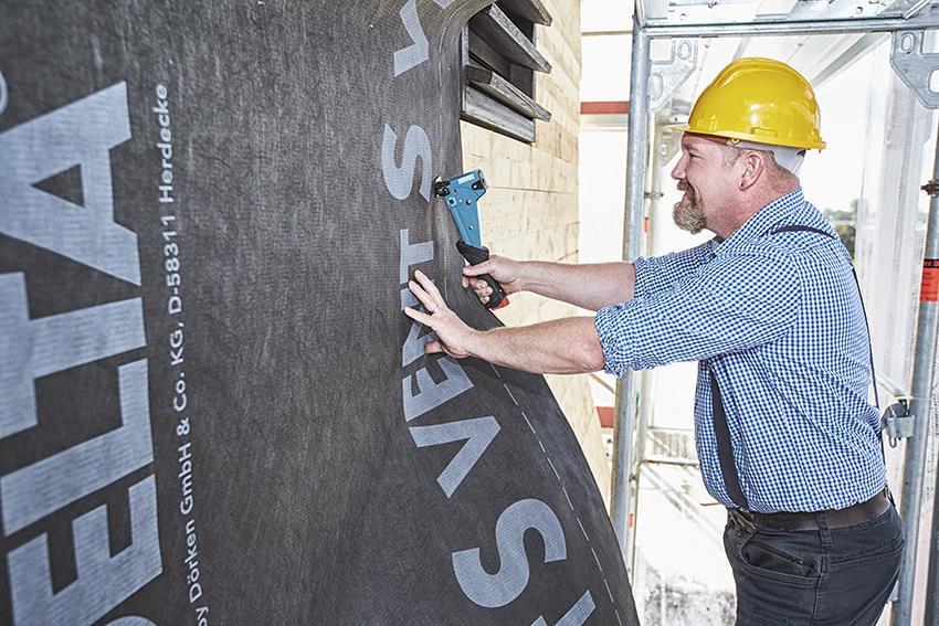 Novus Tapetniški udarni spenjač J-055