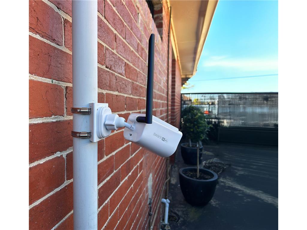 Swann Univerzalno drog stojalo za nadz. kamere