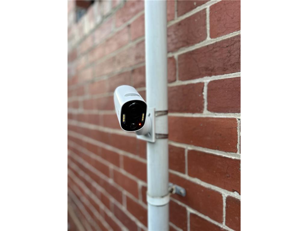 Swann Univerzalno drog stojalo za nadz. kamere